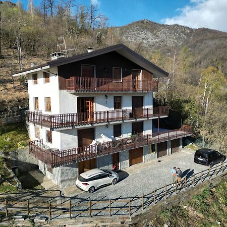 Gold Cave Casa Vacanze Relax Nel Bosco Appartamenti Pessinetto Exterior foto